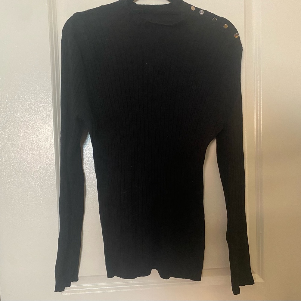 (NWOT) New York & Company Black Ribbed Top, Silver Button Detail, Large